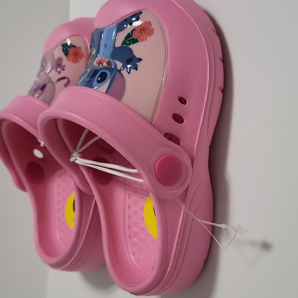 NWOT Disneys Stitch And Angel Girls Clogs 5T - Picture 5 of 11